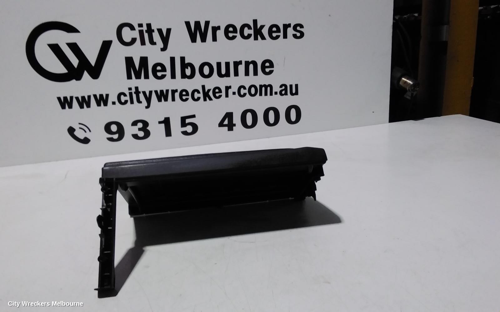 TOYOTA PRIUS CONSOLE, ZVW40R, PRIUS V, 05/2012 - 03/2021 - Image 2