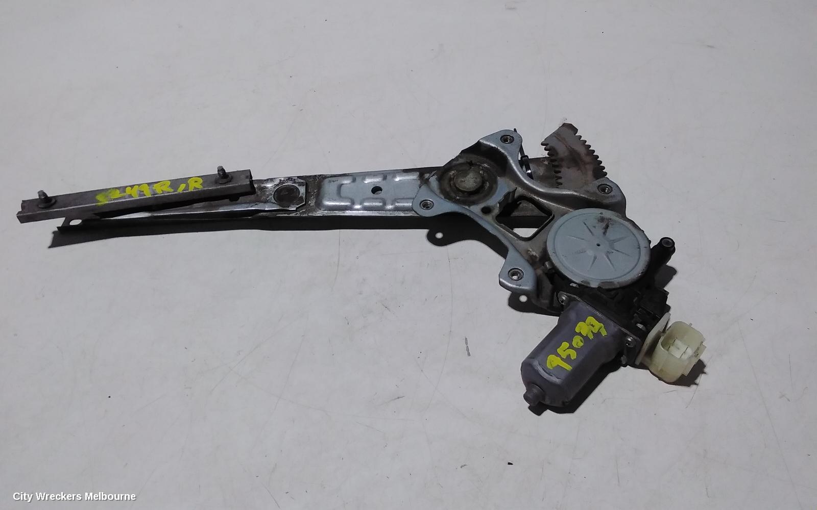 NISSAN XTRAIL RIGHT REAR WND REG/MOTOR, T32, 02/2014 ONWARDS - Image 1