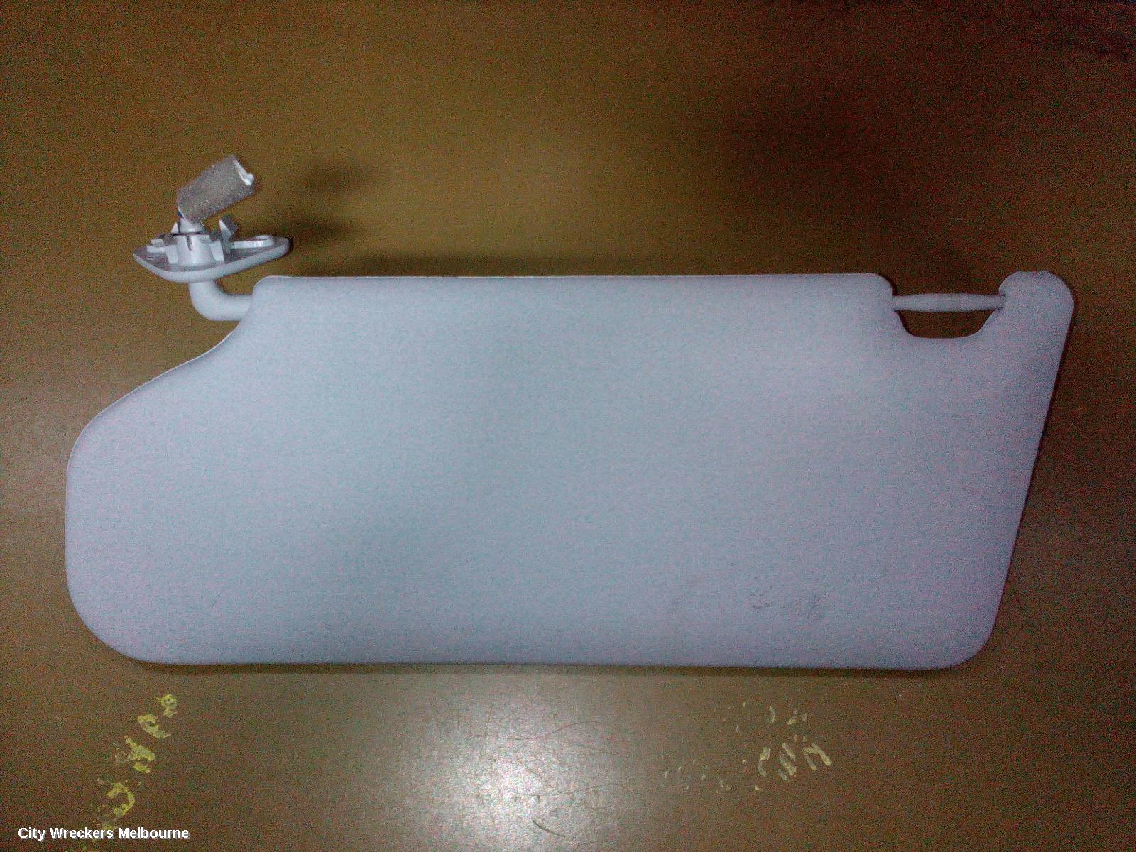 PEUGEOT 4008 SUNVISOR, 05/2012 - 12/2017 - Image 2