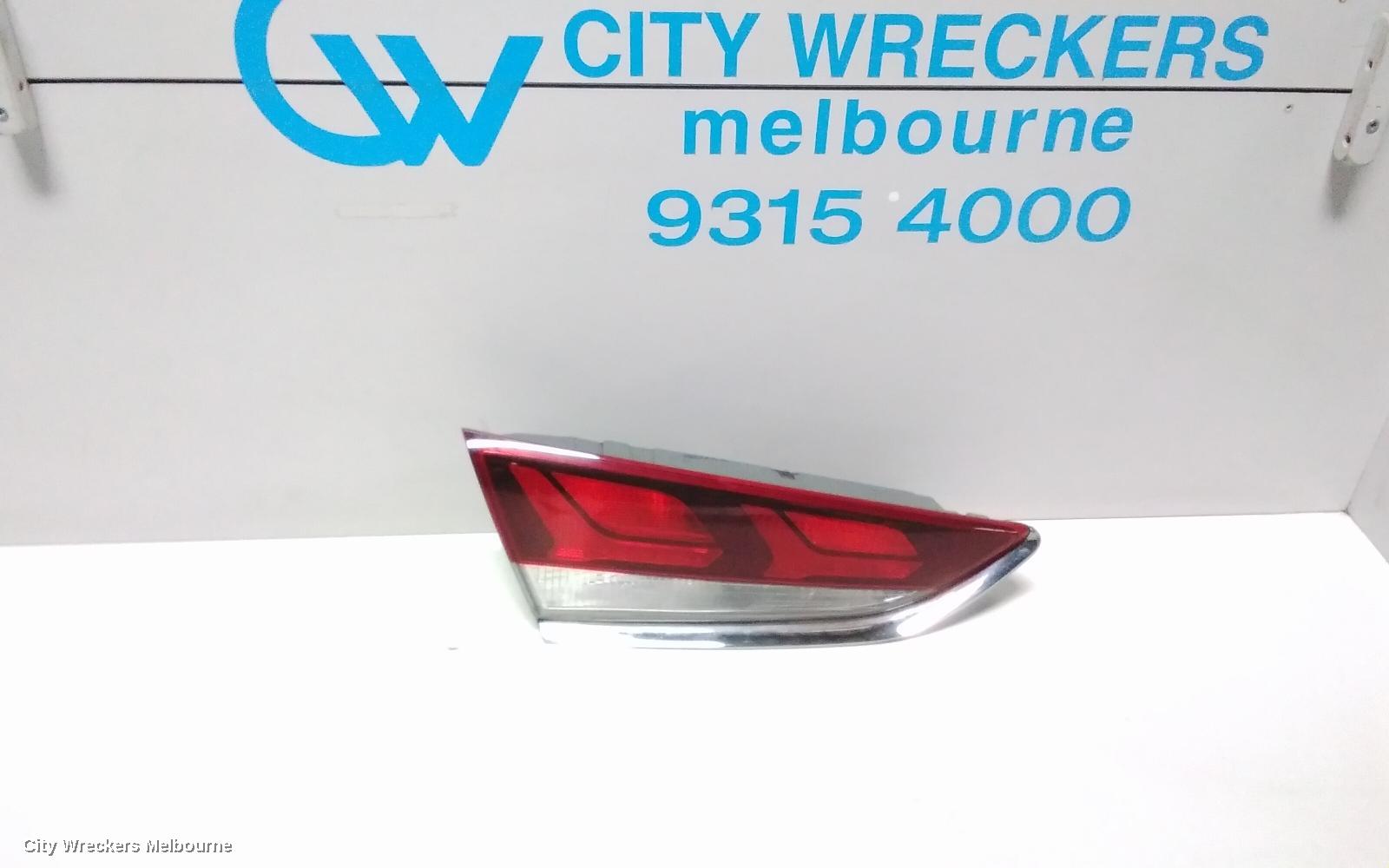 HYUNDAI SONATA REAR GARNISH, BOOTLID LAMP (LH SIDE), LED TYPE, LF, 08/2017 - 01/2020 - Image 1