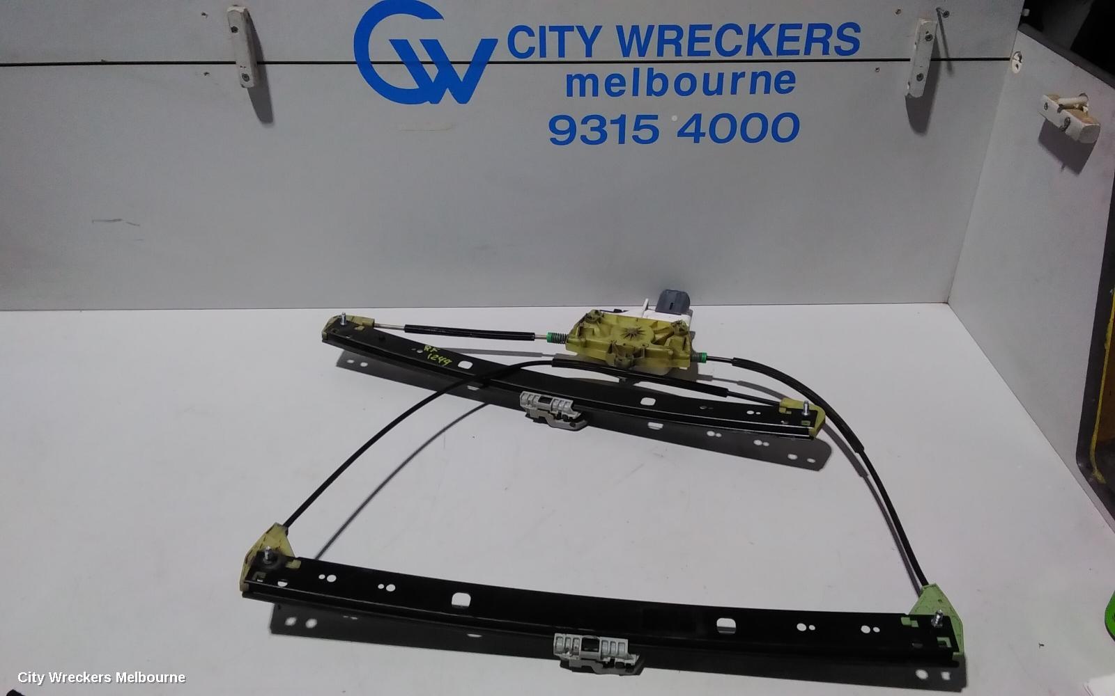 AUDI Q7 RIGHT FRONT WINDOW REG/MOTOR, 4L, 09/2006 - 08/2015 - Image 2