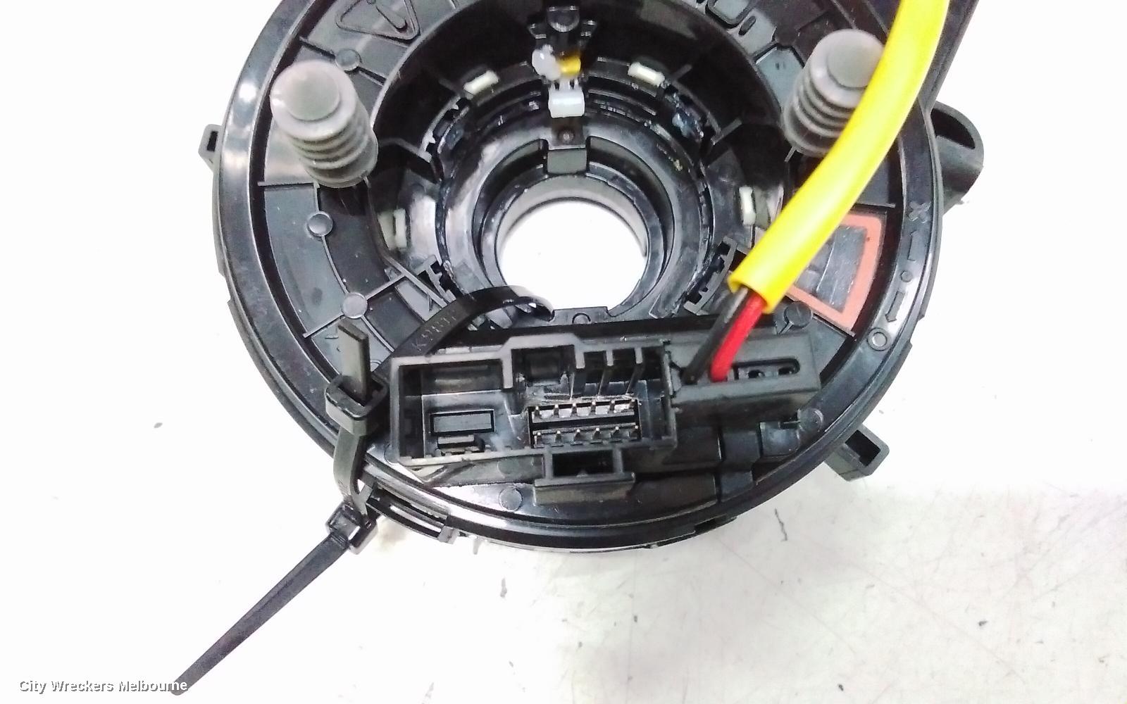 HYUNDAI I30 AIRBAG MODULE/SENSOR, CLOCKSPRING, PD, HATCH (S. KOREA VIN KMHH), 03/2017 - 12/2023 - Image 2