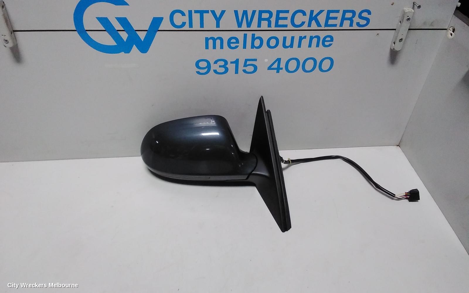 AUDI A4 RIGHT DOOR MIRROR, B8 8K, A4, MANUAL FOLD, NO LANE CHANGE ASSIST TYPE, 1 PLUG (6 WIRE), 02/2008 - 05/2009 - Image 3