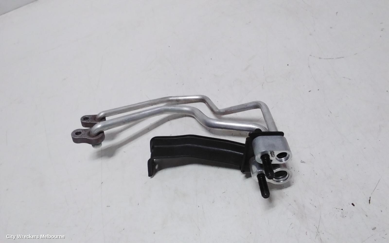 HYUNDAI STARIA A/C HOSES, US4, 04/2021 ONWARDS - Image 2