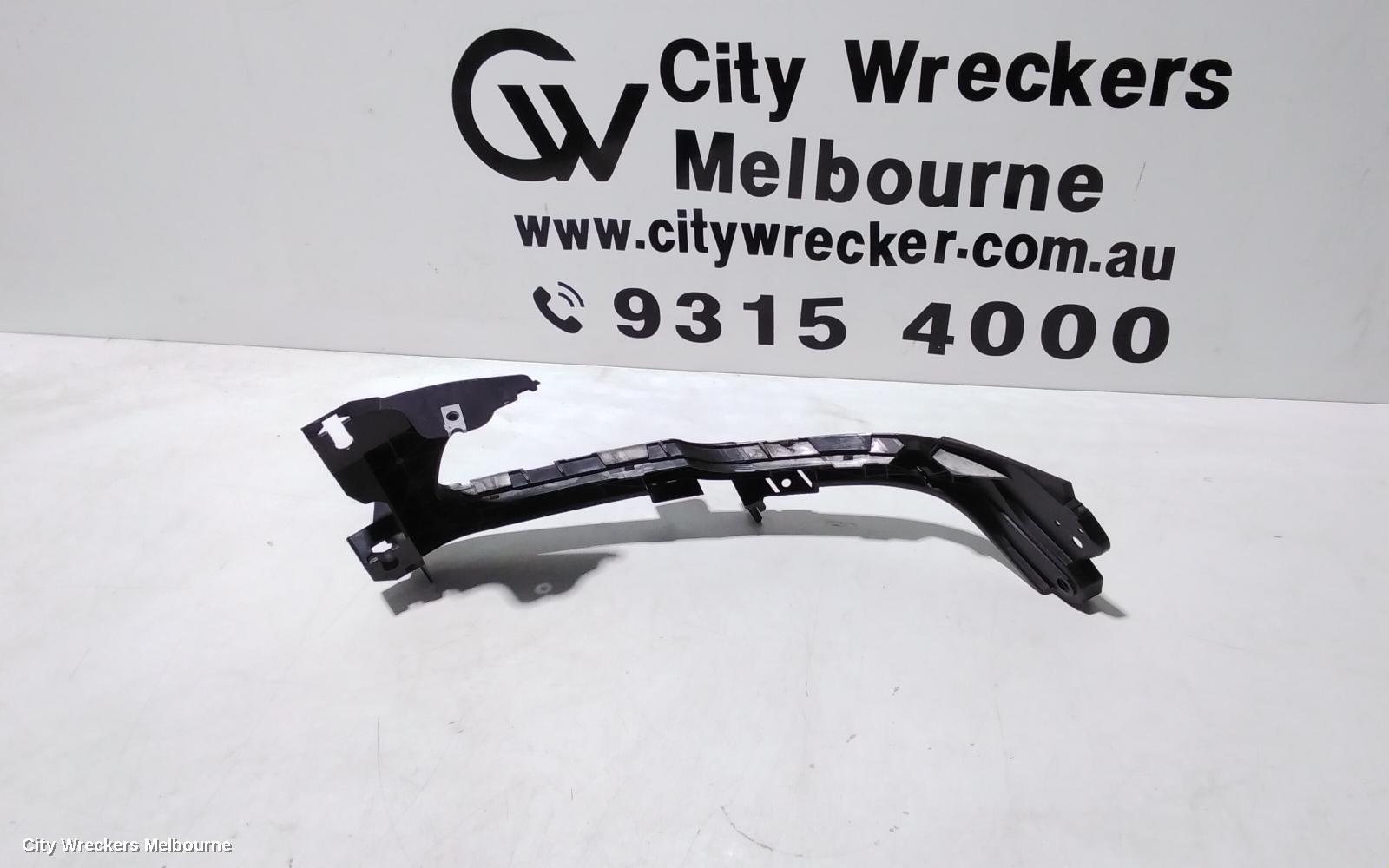 SUBARU WRX, V1, 03/2014 - 10/2021, RH HEADLIGHT BRAKET: 106986 - Image 3