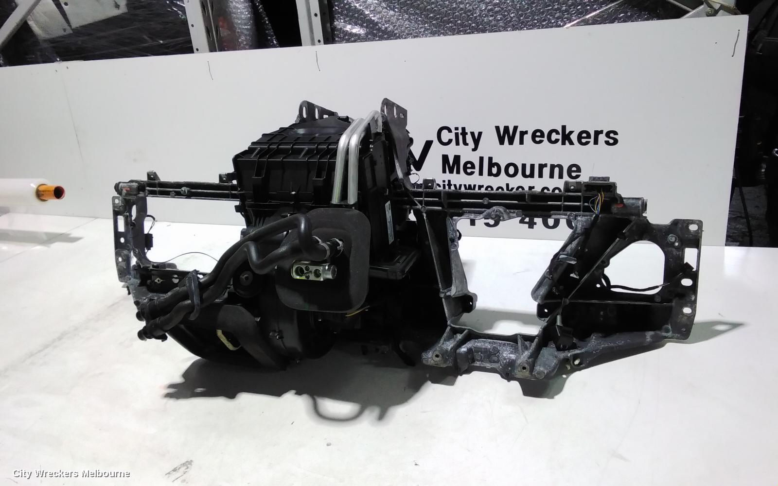 LAND ROVER RANGEROVER EVOQUE HEATER CORE/BOX, L538, 11/2011 - 01/2019 - Image 1