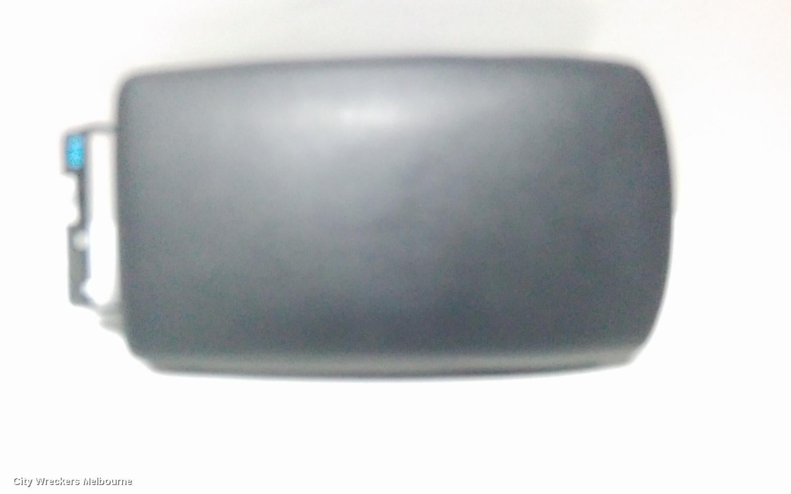 NISSAN QASHQAI CONSOLE, J11, CONSOLE LID ONLY, LEATHER, 06/2014 - 07/2021 - Image 2