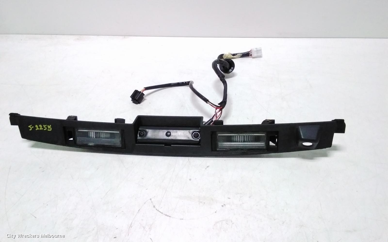 HYUNDAI IX35 TAILGATE HANDLE, LM SERIES 11/2009 - 01/2016 - Image 2