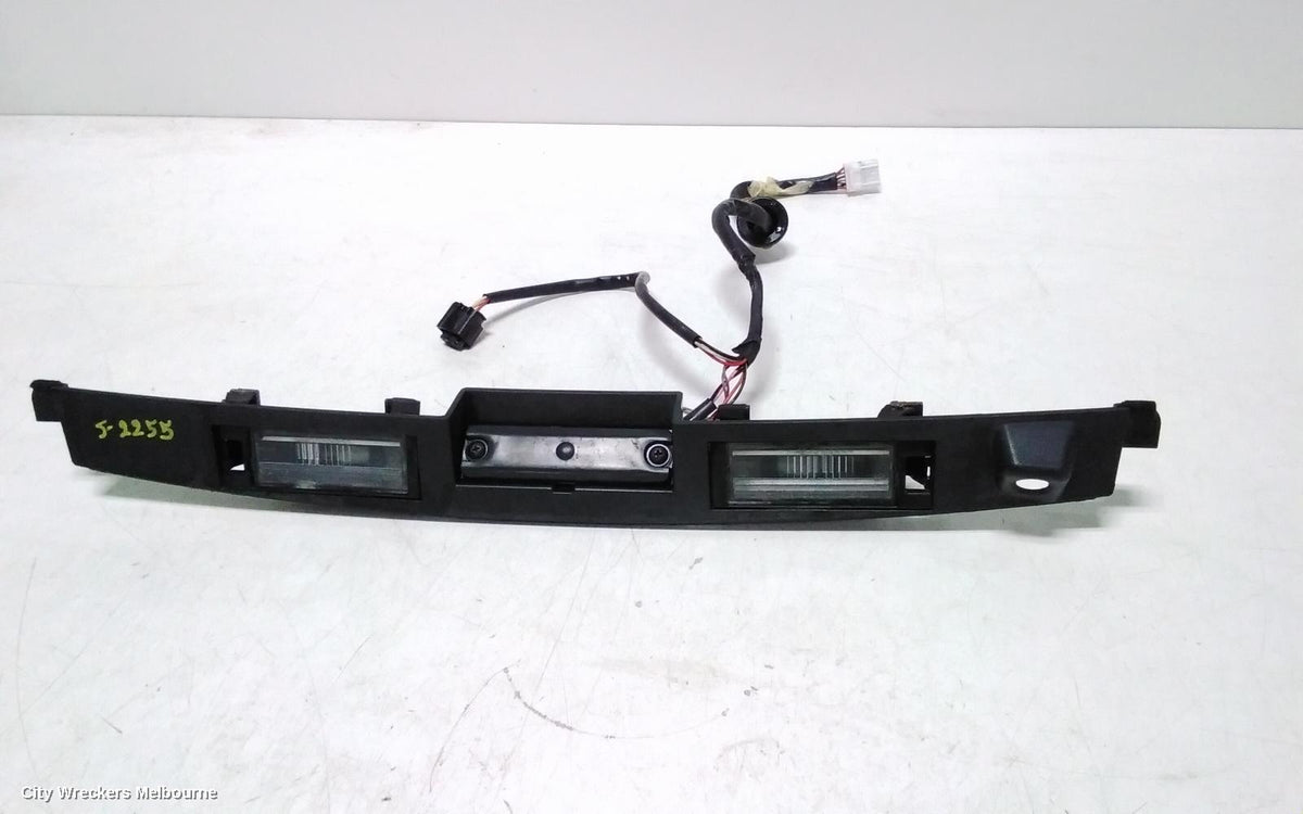 HYUNDAI IX35 TAILGATE HANDLE, LM SERIES, TAILGATE RELEASE SWITCH (ON OUTSIDE OF TAILGATE), 11/2009 - 01/2016 - Image 2