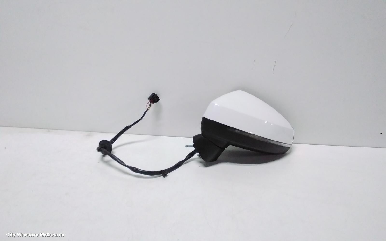 AUDI A3 LEFT DOOR MIRROR, 8V, A3, SEDAN, MANUAL FOLD, NON LANE CHANGE ASSIST TYPE (6XC/7Y0), 11/2013 - 10/2020 - Image 1