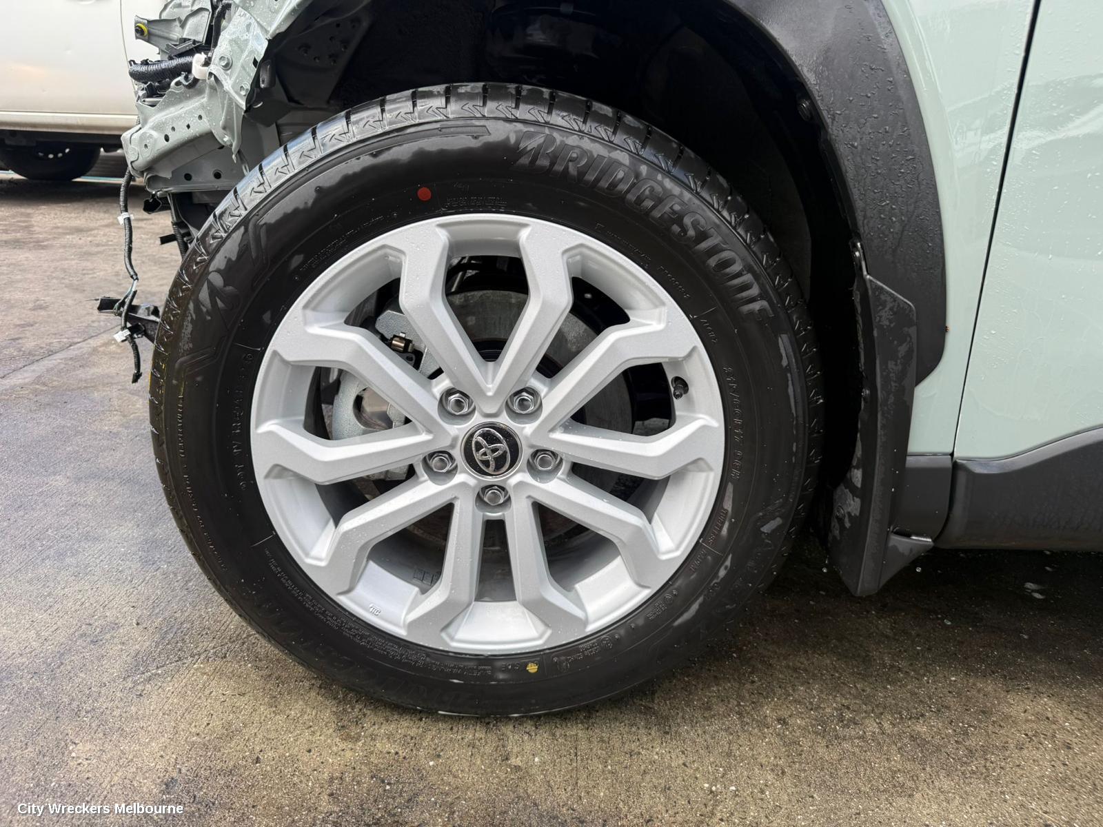 TOYOTA COROLLA CROSS WHEEL MAG, XG10, FACTORY, 17X6.5IN, 5 V SPOKE, 01/2022 ONWARDS - Image 1