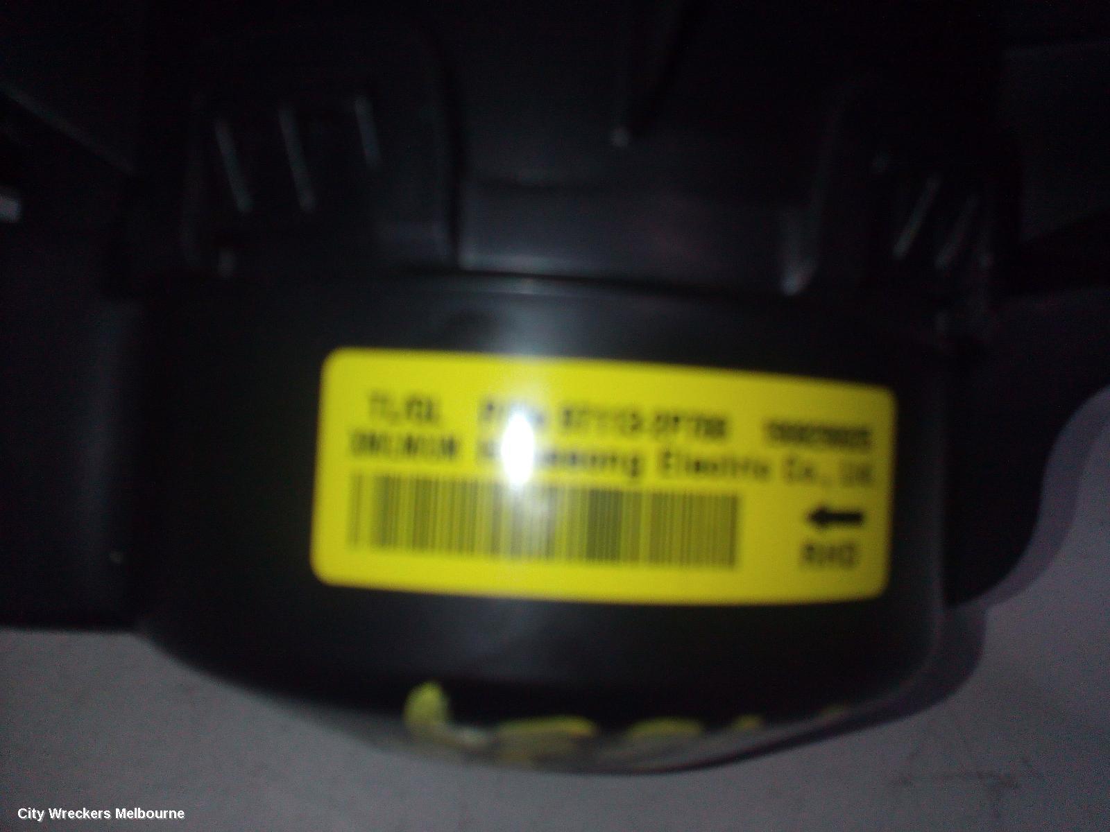 HYUNDAI TUCSON HEATER FAN MOTOR, TL, NON CLIMATE CONTROL TYPE, 07/2015 - 01/2021 - Image 2