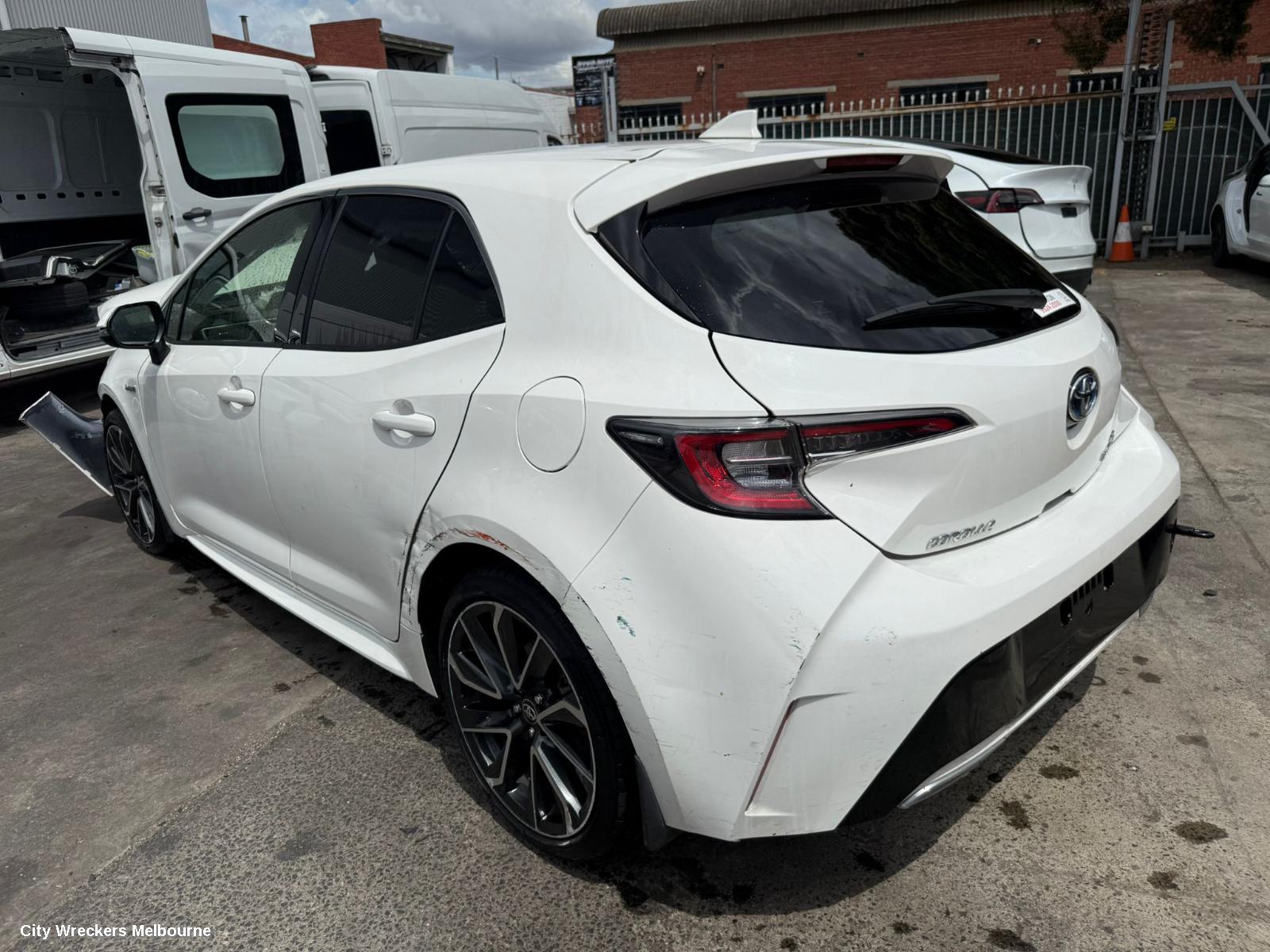 TOYOTA COROLLA RIGHT REAR DOOR, E210, HATCH, 07/2018 ONWARDS - Image 3