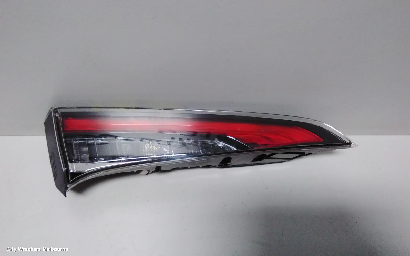 TOYOTA COROLLA REAR GARNISH, TAILGATE LAMP (LH SIDE), E210, HATCH, 07/2018 ONWARDS - Image 2