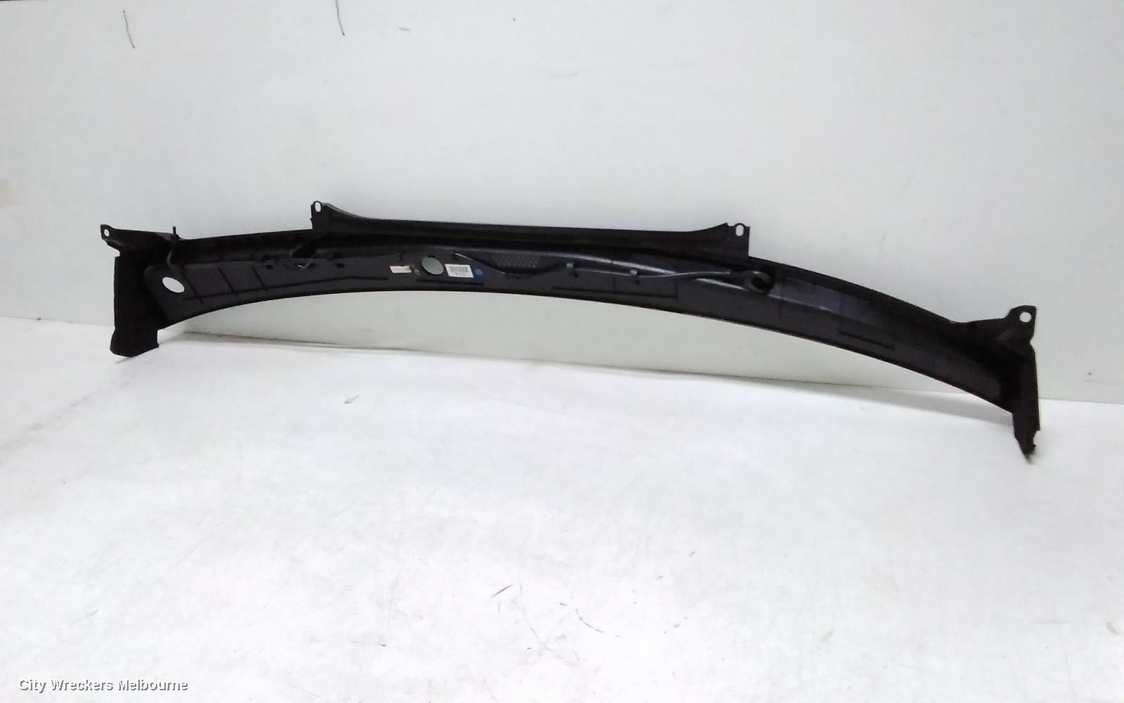 GENESIS GV70 PLENUM CHAMBER, JK, 03/2021 ONWARDS - Image 3