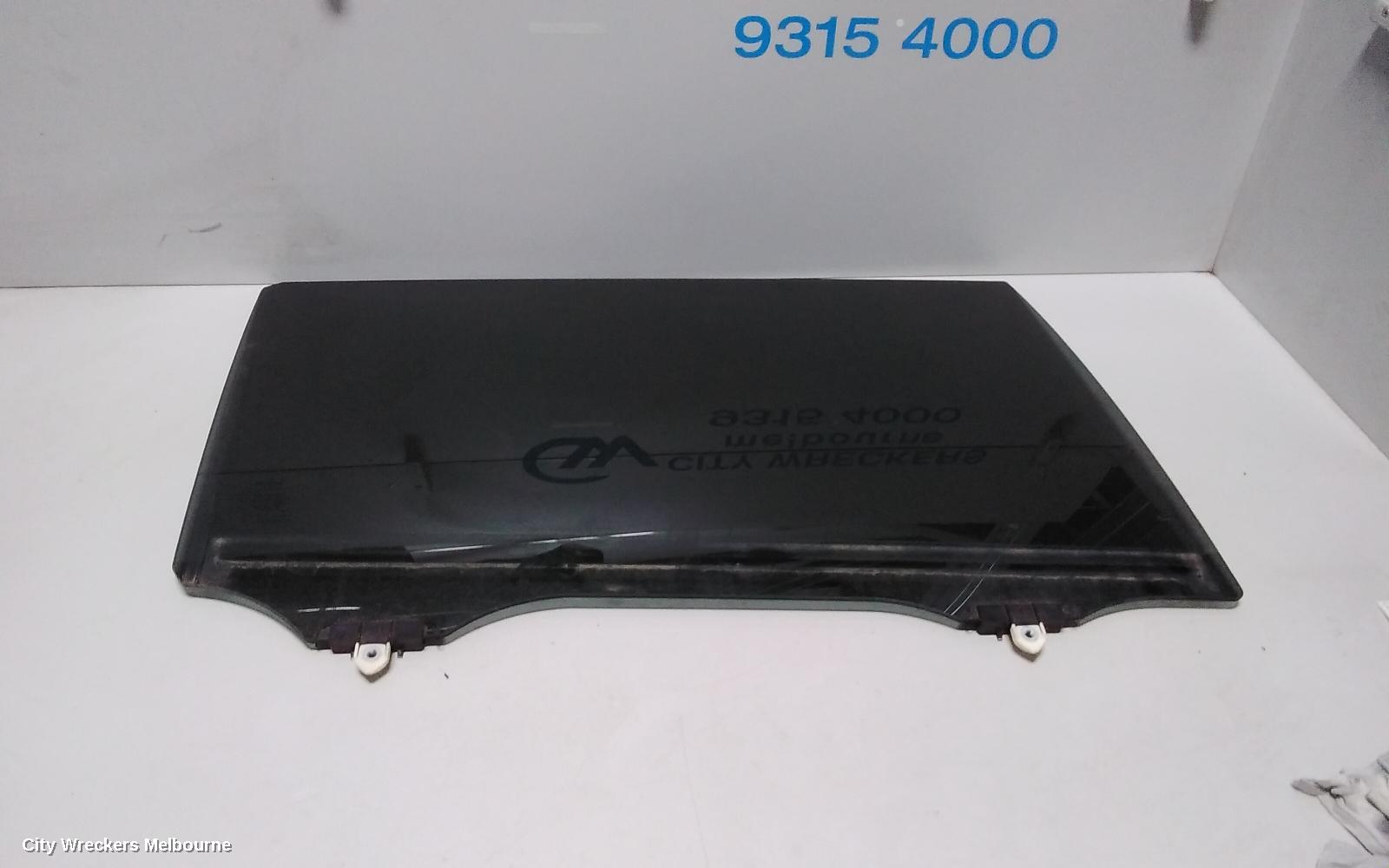 TOYOTA KLUGER RIGHT REAR SIDE GLASS, GSU50/GSU55, 12/2013 - 02/2021 - Image 1