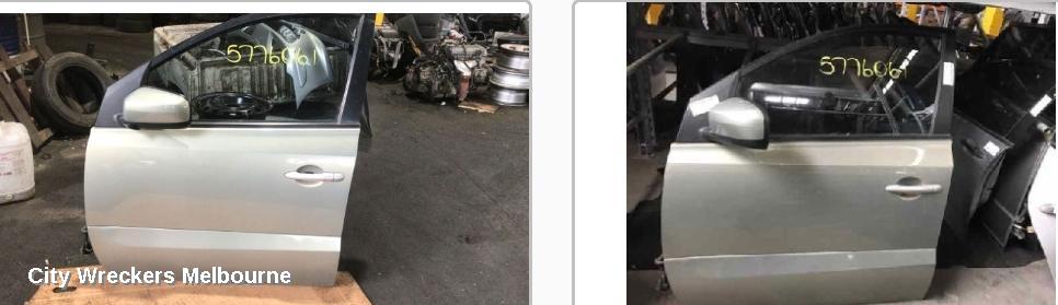 RENAULT KALEOS LEFT FRONT DOOR, H45, 09/2008 - 04/2016 - Image 1