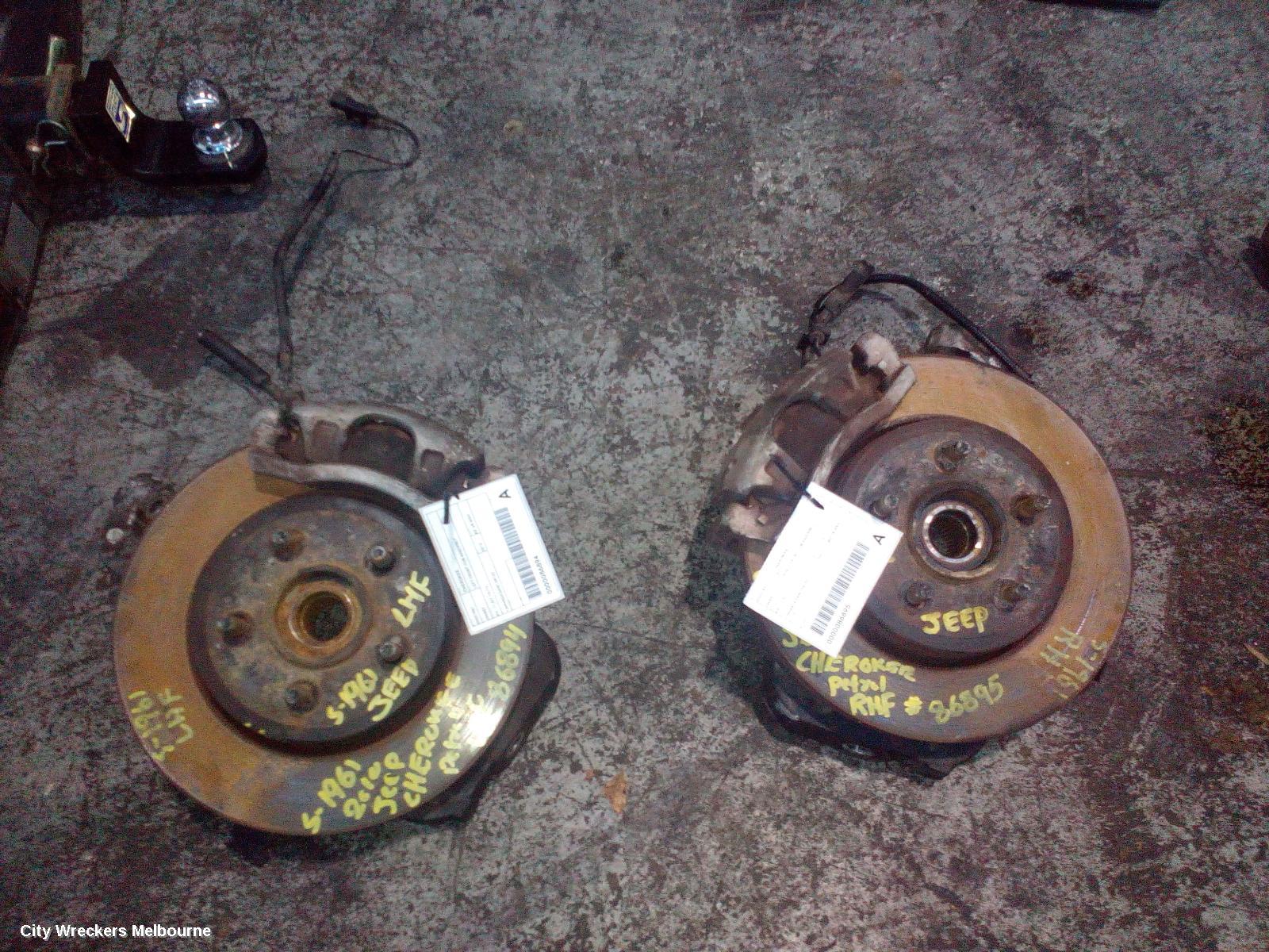 JEEP CHEROKEE LEFT FRONT HUB ASSEMBLY, KK, 11/2007 - 10/2012 - Image 2