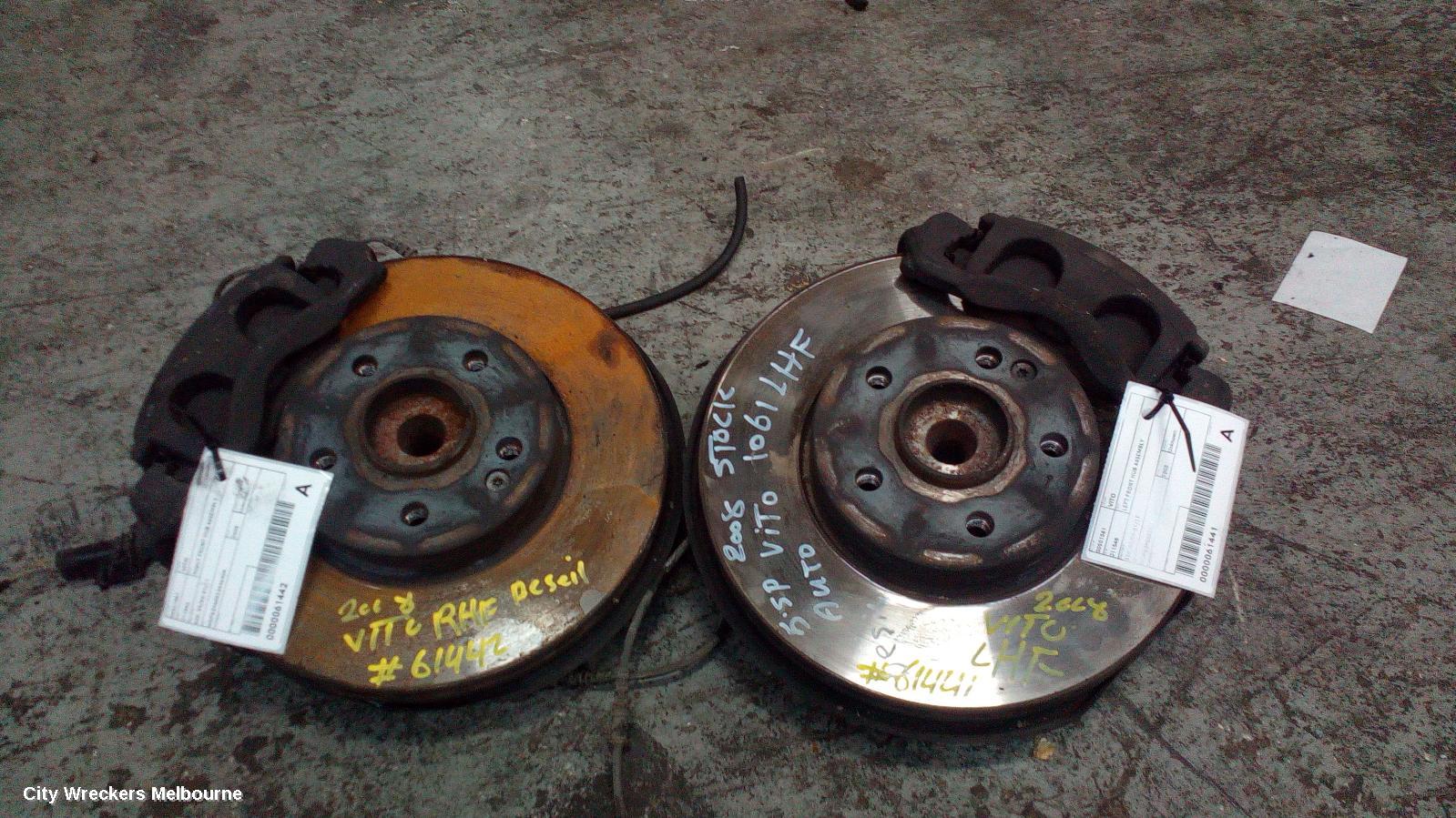 MERCEDES VITO RIGHT FRONT HUB ASSEMBLY, 639, 04/2004 - 01/2011 - Image 2