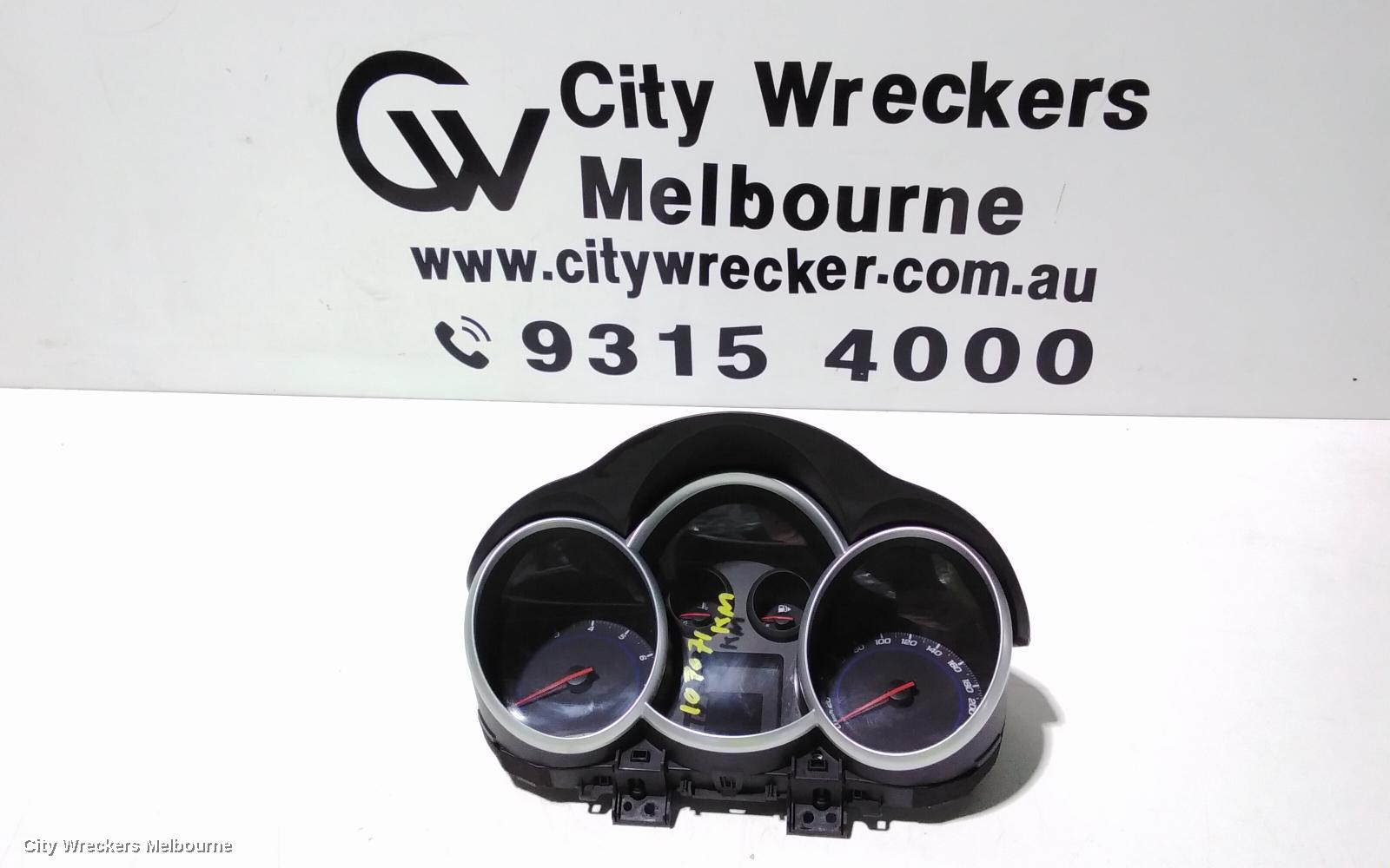 HOLDEN CRUZE INSTRUMENT CLUSTER, INSTRUMENT CLUSTER, PETROL, MANUAL, 1.8, JG, 03/2009 - 02/2011 - Image 2