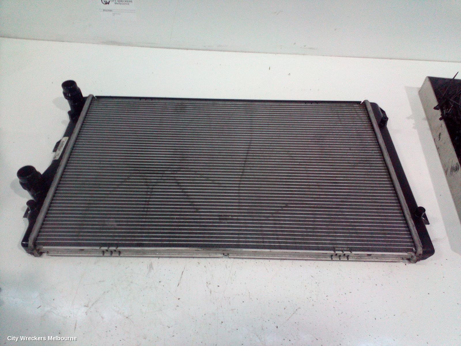 VOLKSWAGEN GOLF RADIATOR, PRIMARY RADIATOR (CLOSEST TO ENGINE), AUTO/MANUAL, 1.4, PETROL, CAVD CODE, GEN 6, 10/2008 - 01/2016 - Image 2