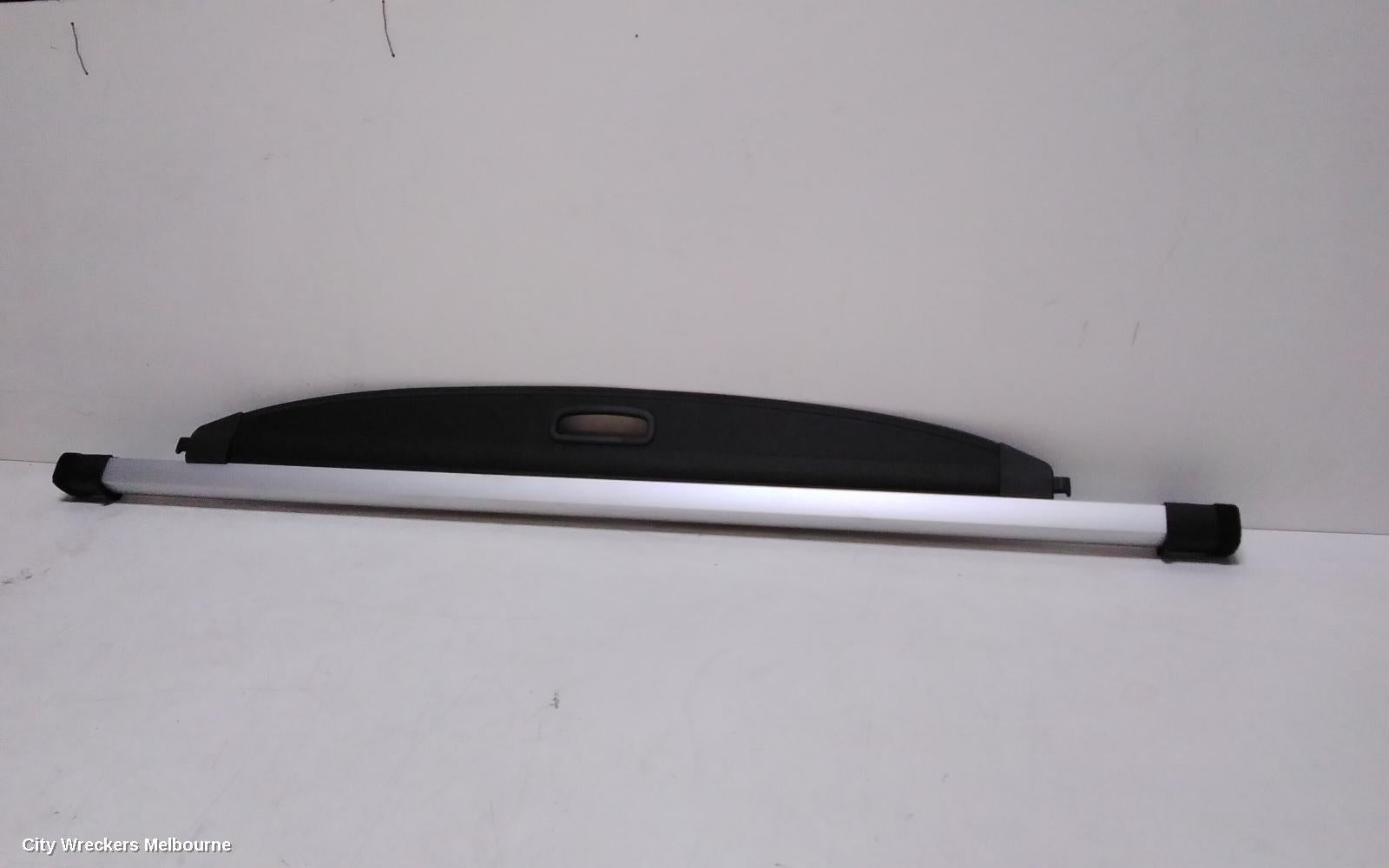 GENESIS GV70 PARCEL SHELF CARGO BLIND, JK, 03/2021 ONWARDS - Image 3