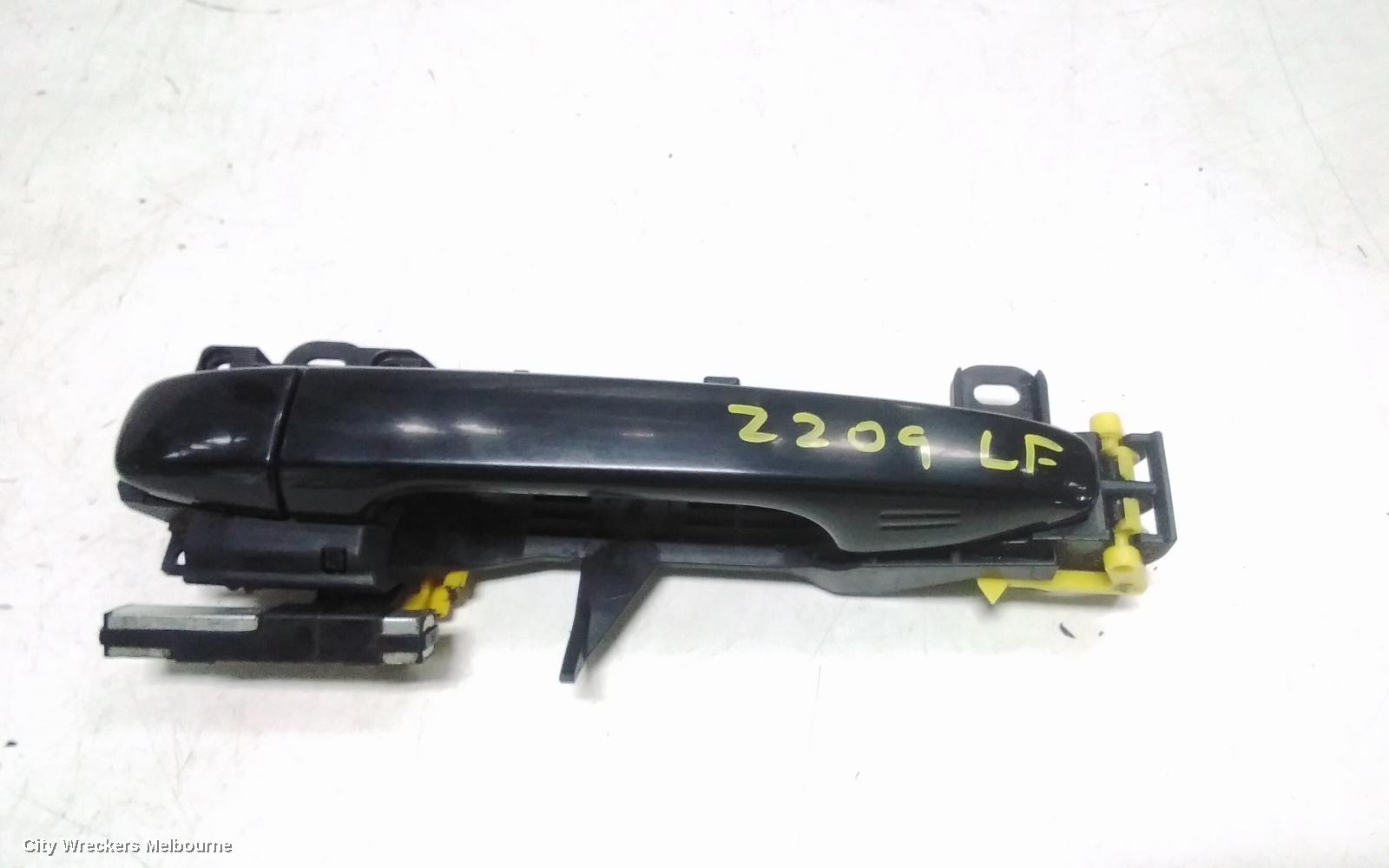 TOYOTA PRIUS DOOR HANDLE, LH FRONT, OUTER, ZVW30R, 07/2009 - 12/2015 - Image 2