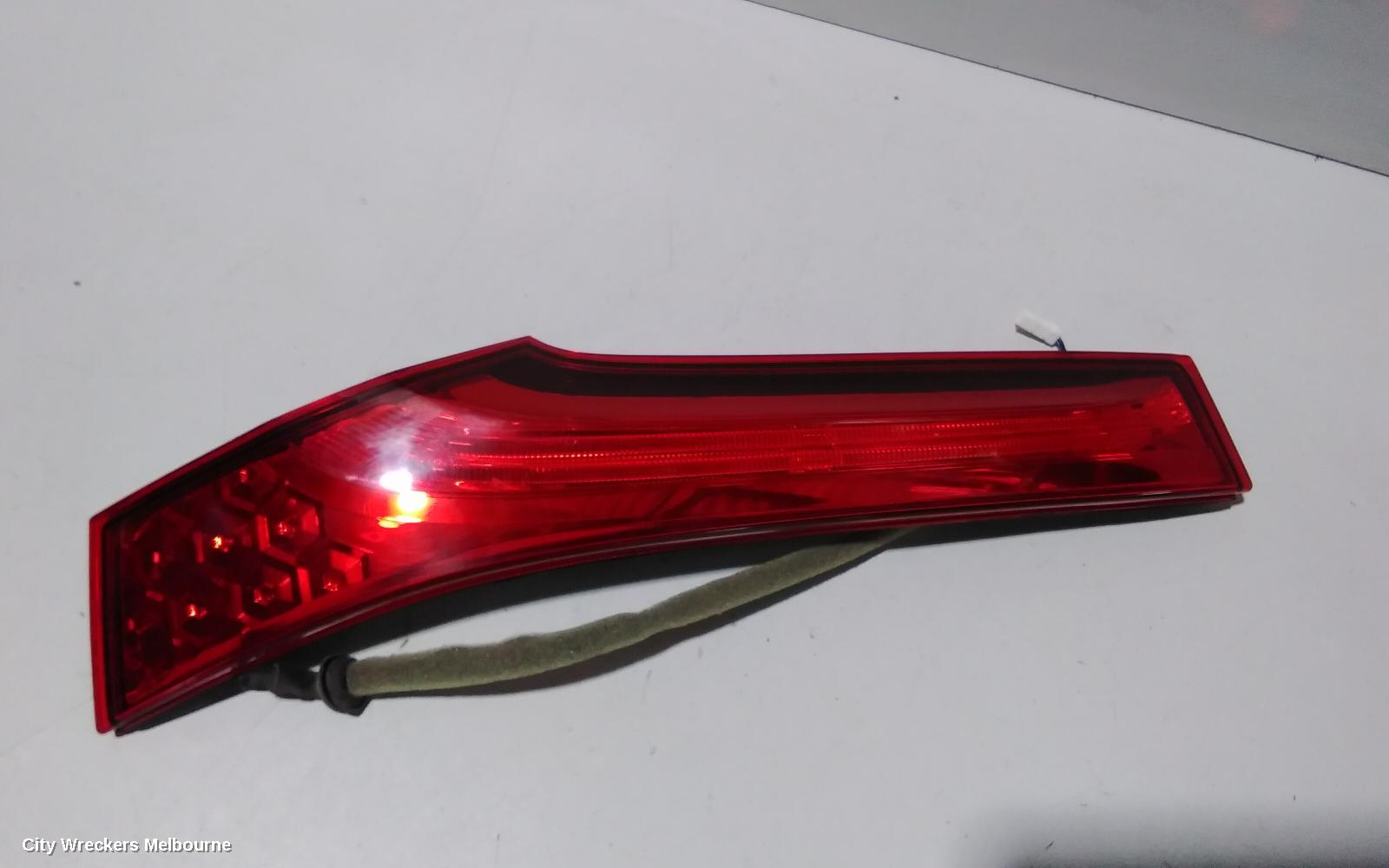 HONDA JAZZ REAR GARNISH, TAILGATE LAMP (LH SIDE), GK/GF, 07/2014 - 12/2020 - Image 2