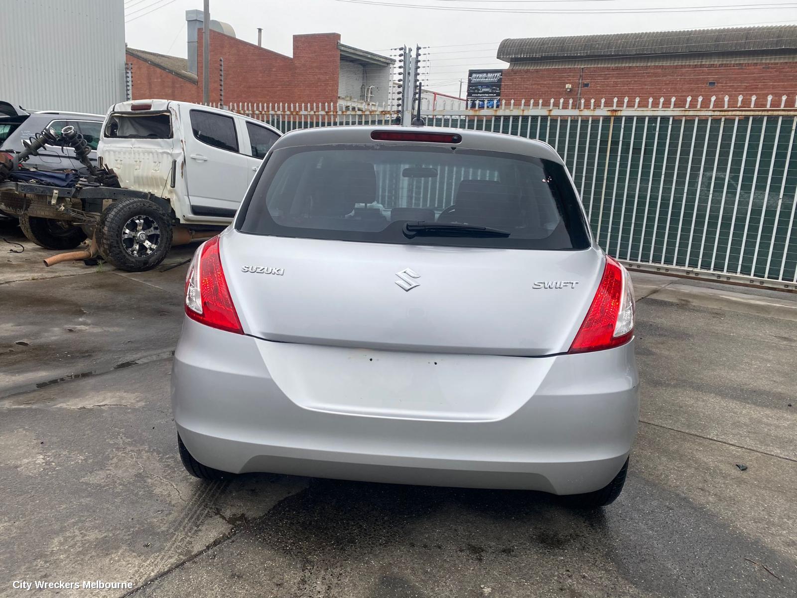 SUZUKI SWIFT RIGHT FRONT DOOR WINDOW, FZ, 08/2010 - 03/2017 - Image 2