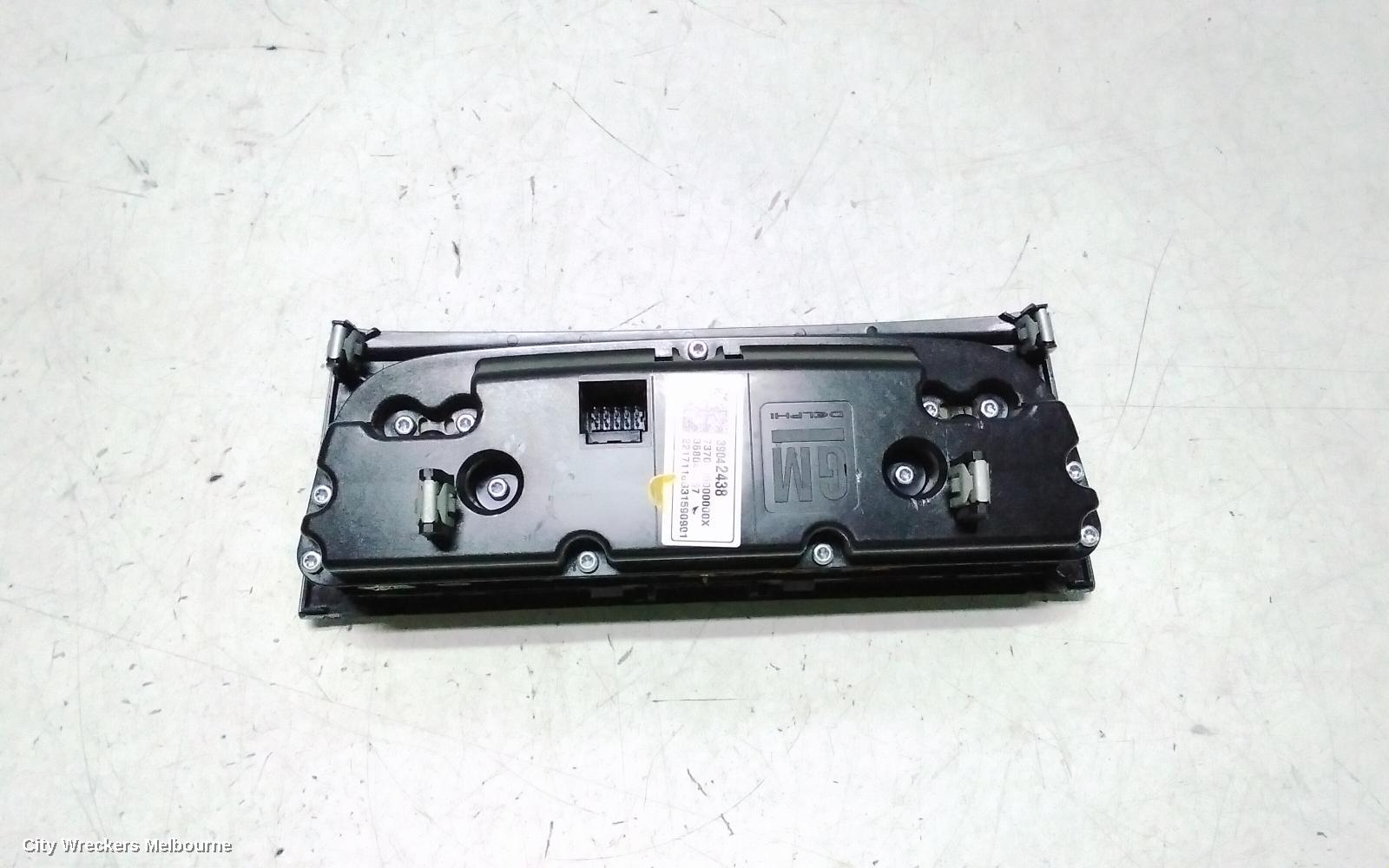 HOLDEN ASTRA HEATER/AC CONTROLS, CLIMATE CONTROL, BK, 5DR HATCH/WAGON, 09/2016 ONWARDS - Image 2