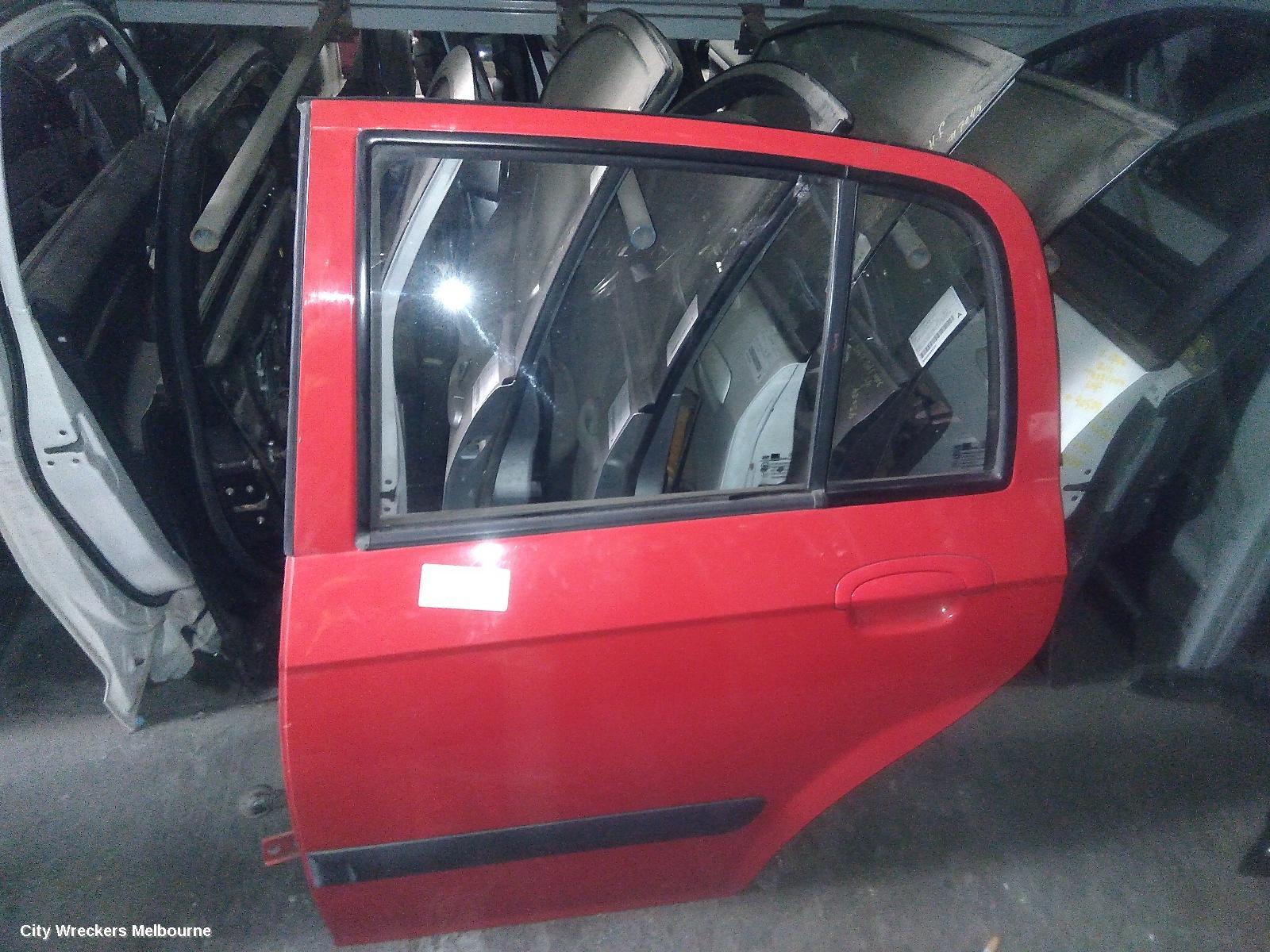 HYUNDAI GETZ LEFT REAR DOOR/SLIDING, TB, 09/2002 - 09/2011 - Image 3