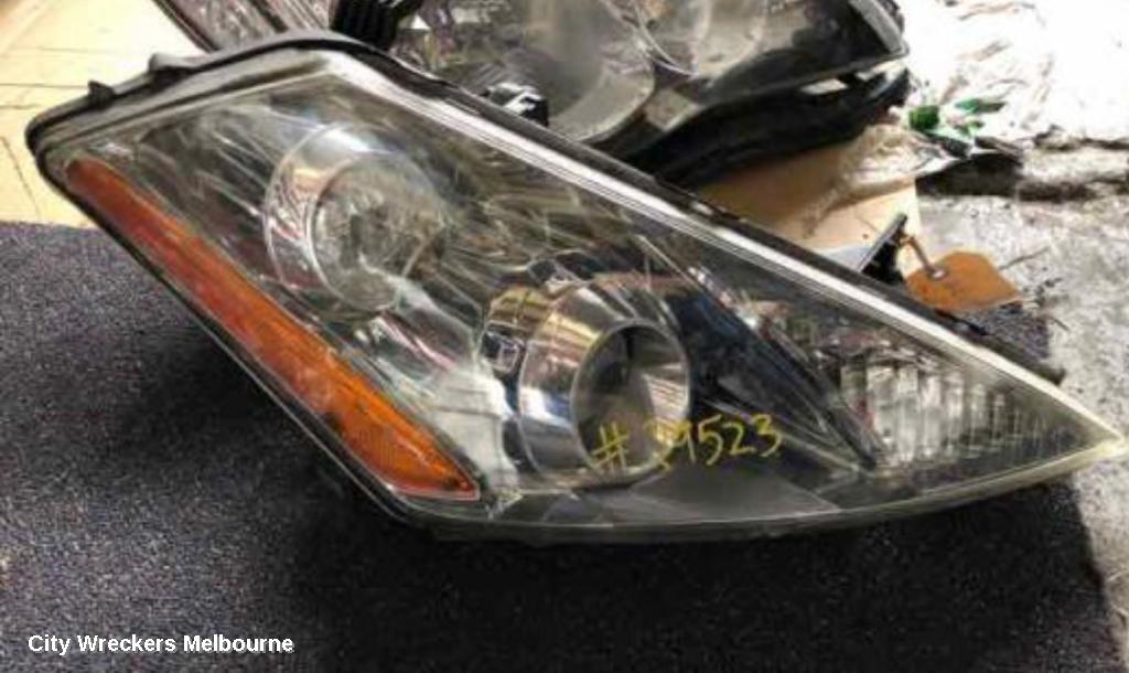 NISSAN MURANO RIGHT HEADLAMP, Z50, 05/2002 - 12/2008 - Image 1