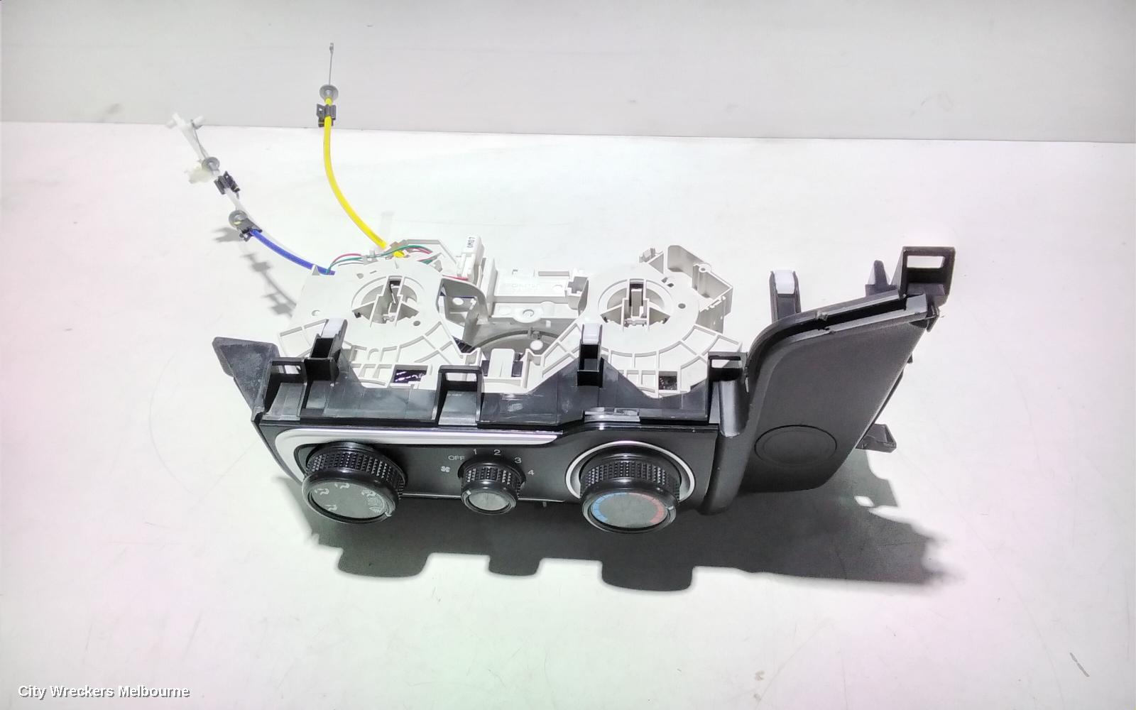 HONDA JAZZ HEATER/AC CONTROLS, GK/GF, NON CLIMATE CONTROL TYPE, 07/2014 - 12/2020 - Image 1