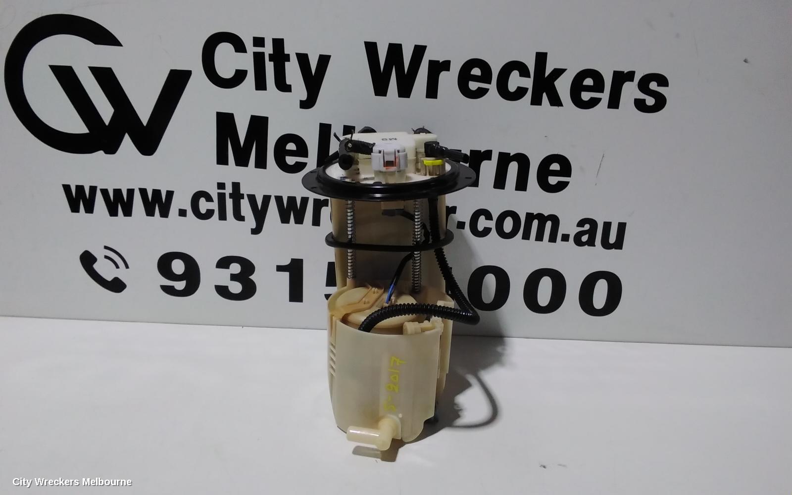 FORD FOCUS FUEL PUMP, PETROL, 2.0, NON TURBO, LW, 05/2011 - 08/2015 - Image 3