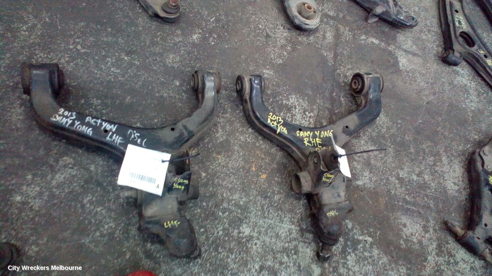 SSANGYONG ACTYON LEFT FRONT LOWER CONTROL ARM, 05/2012 - 01/2017 - Image 2