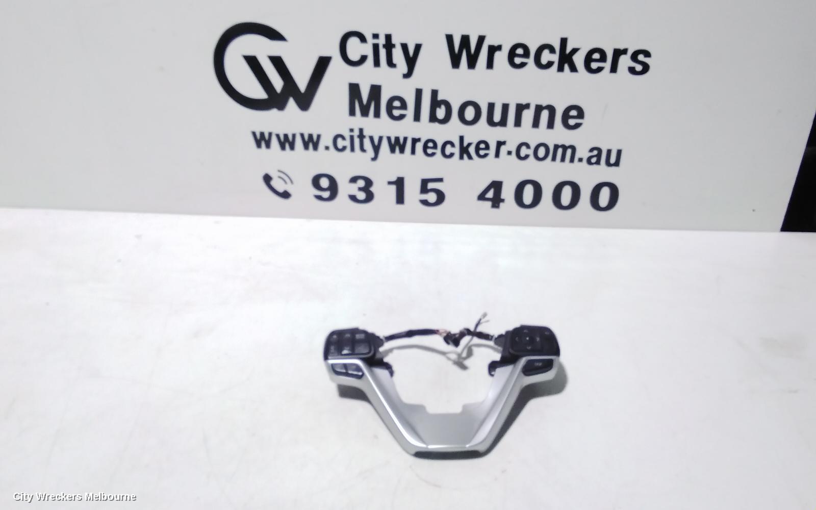 TOYOTA KLUGER, XU50 SERIES, 03/2014 - 02/2021, 75E800  STEERING WHEEL LOWER BEZEL TRIM: 104851 - Image 1